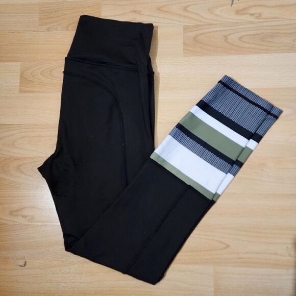 SARAH'S DAY X WFA leggings - Picture 1 of 4